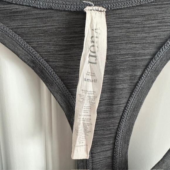 Vuori Heather Black Racerback Performance Tank Size: Small - Picture 7 of 7